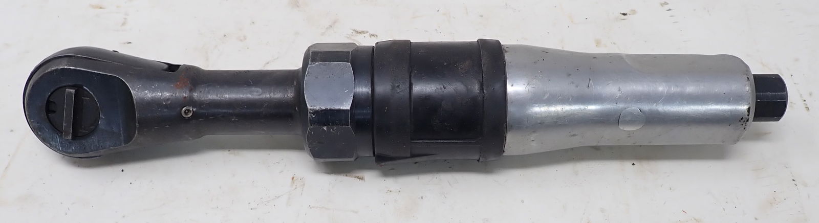 3/8" Drive Air Rachet (1 of 2)
