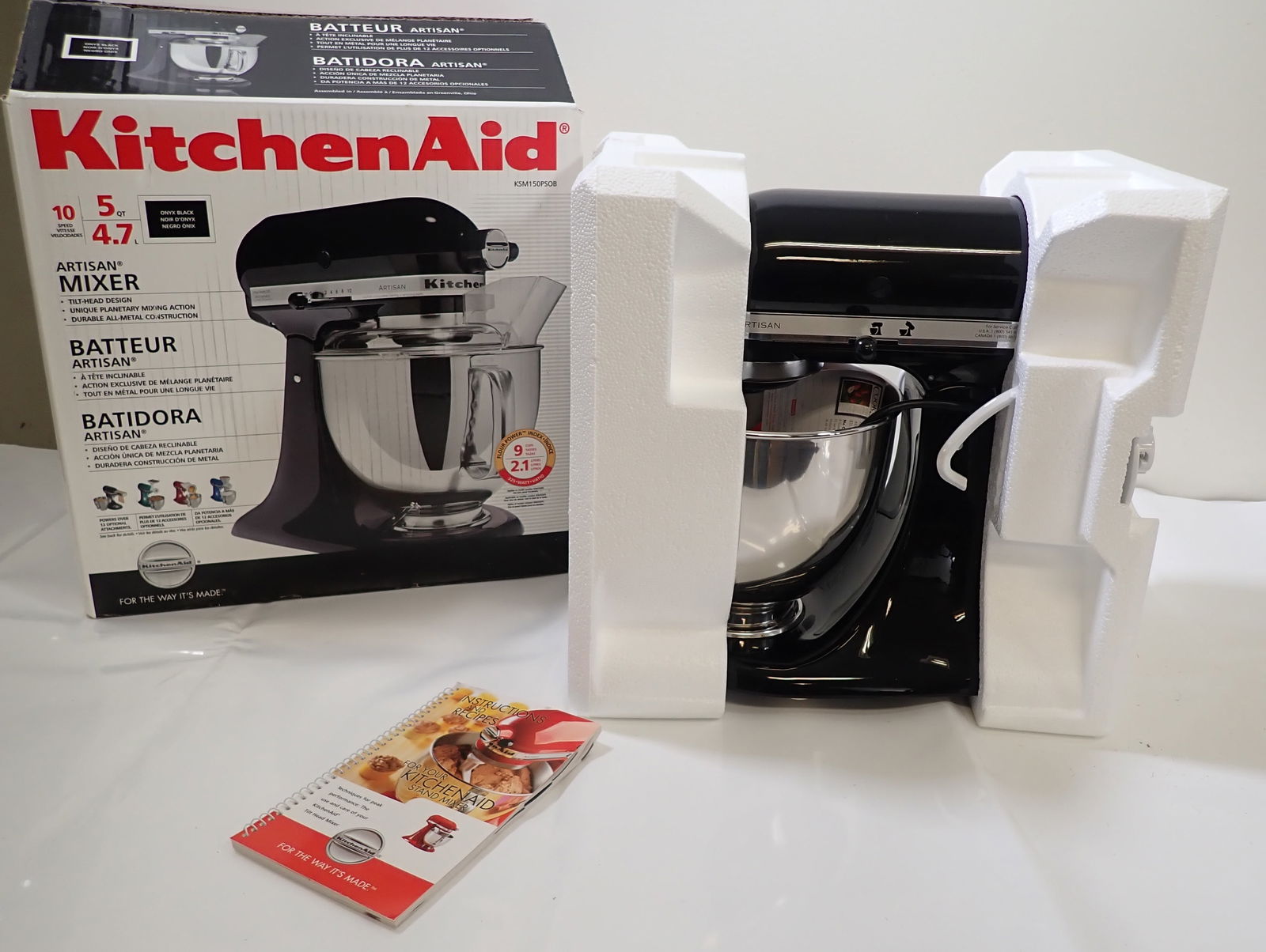 Kitchenaid 5 Quart Artisan Mixer (1 of 4)