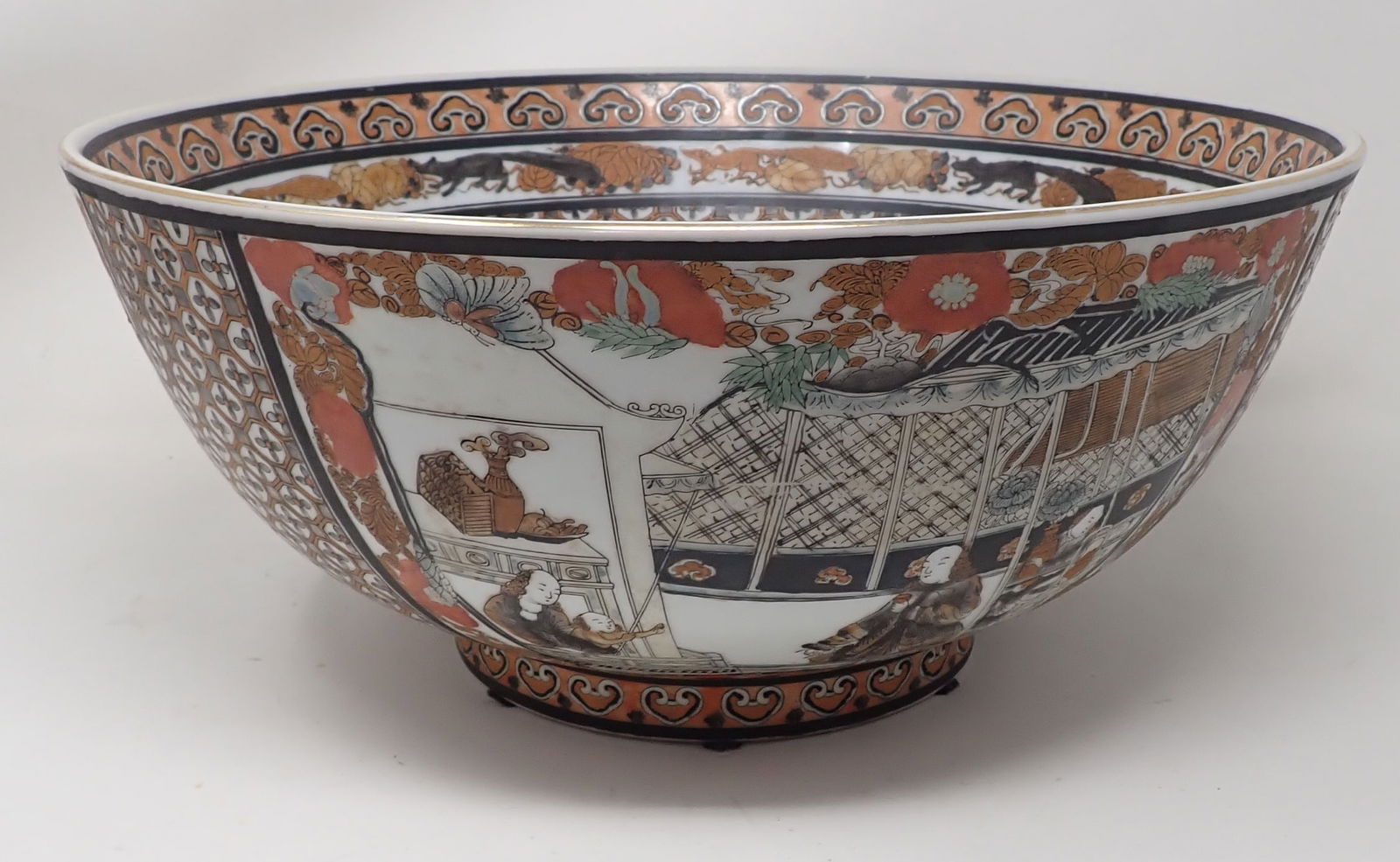 Large Chinese Bowl (1 of 7)