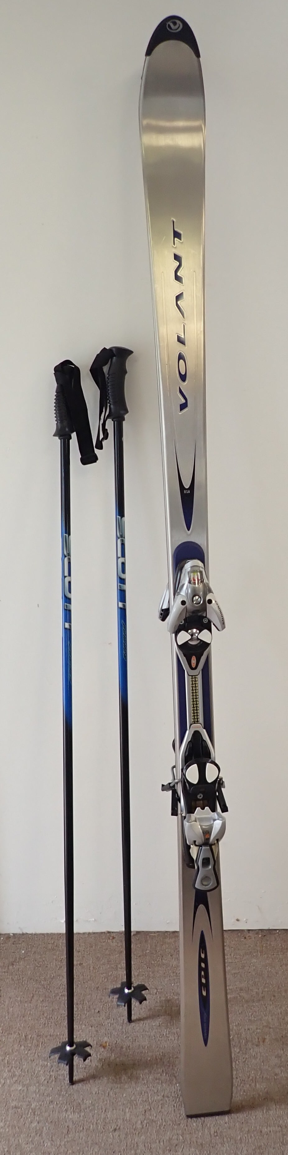 Volant Epic Skis & Scott Poles w/ Bag: No in house shipping !