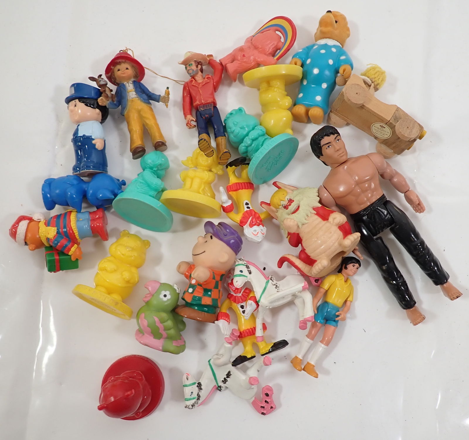 Vintage Toys & Action Figures (1 of 2)