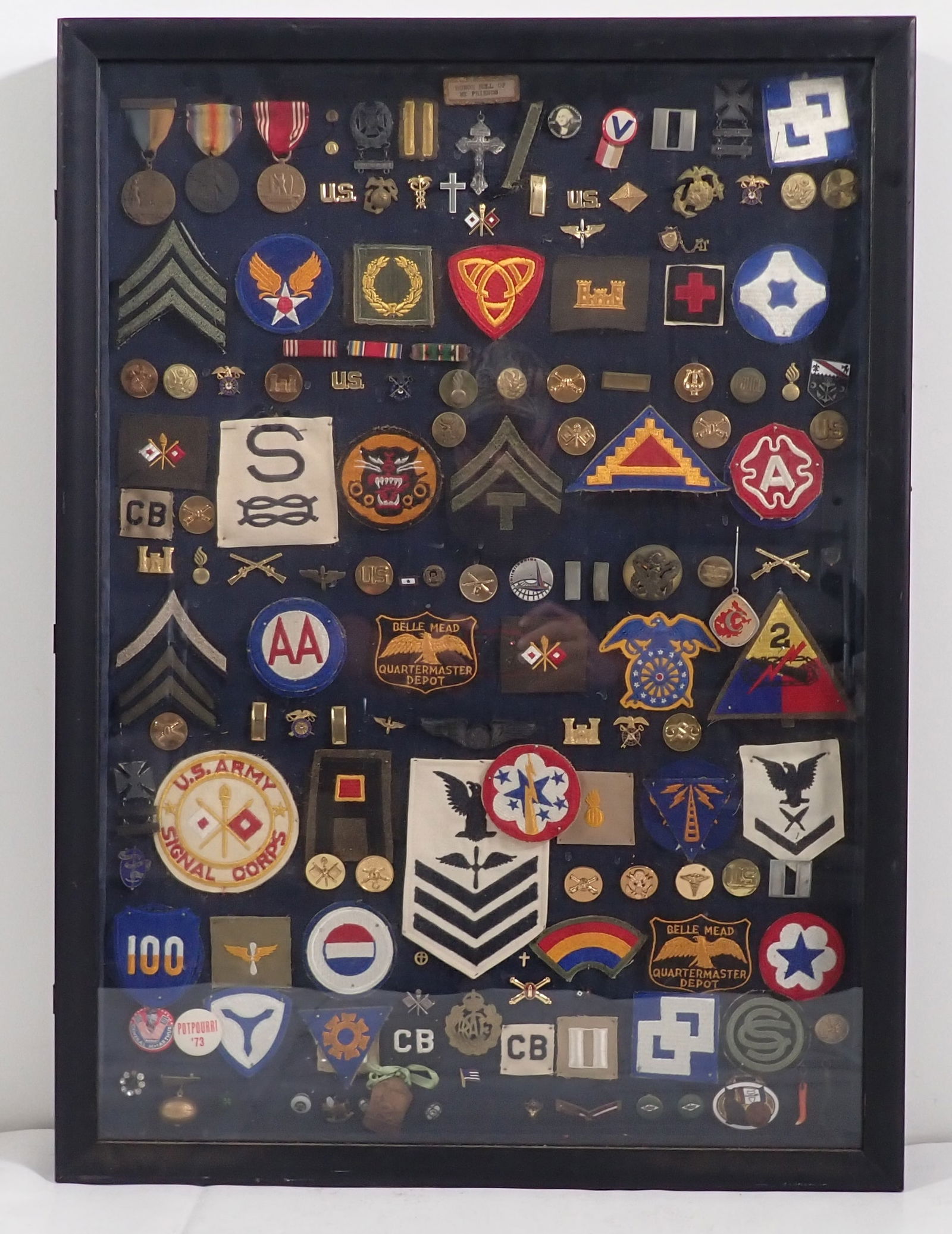 Miltary Patches Pins Buttons & Misc incl Police (1 of 20)