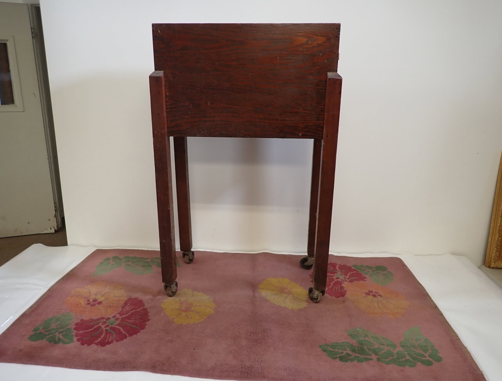 Plant Stand & Area Rug: Plant stand is approx 10 1/4" x 20 1/4" x 32 1/2" tall. No in house shipping !