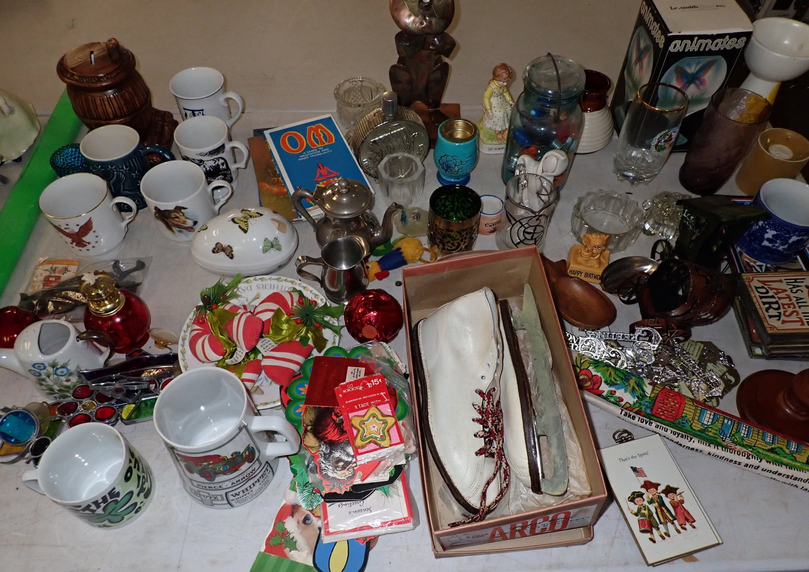 Table Contents: Must take all. No in house shipping