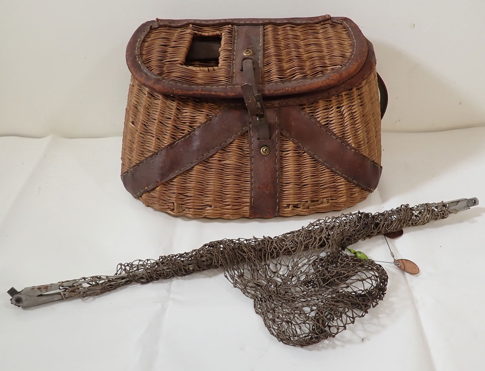 Leather & Wicker Fish Basket w/ Net (1 of 6)
