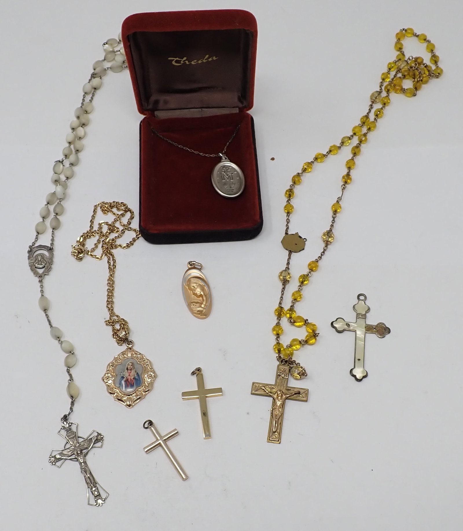 Religious Charms incl Sterling: Getting all pictured