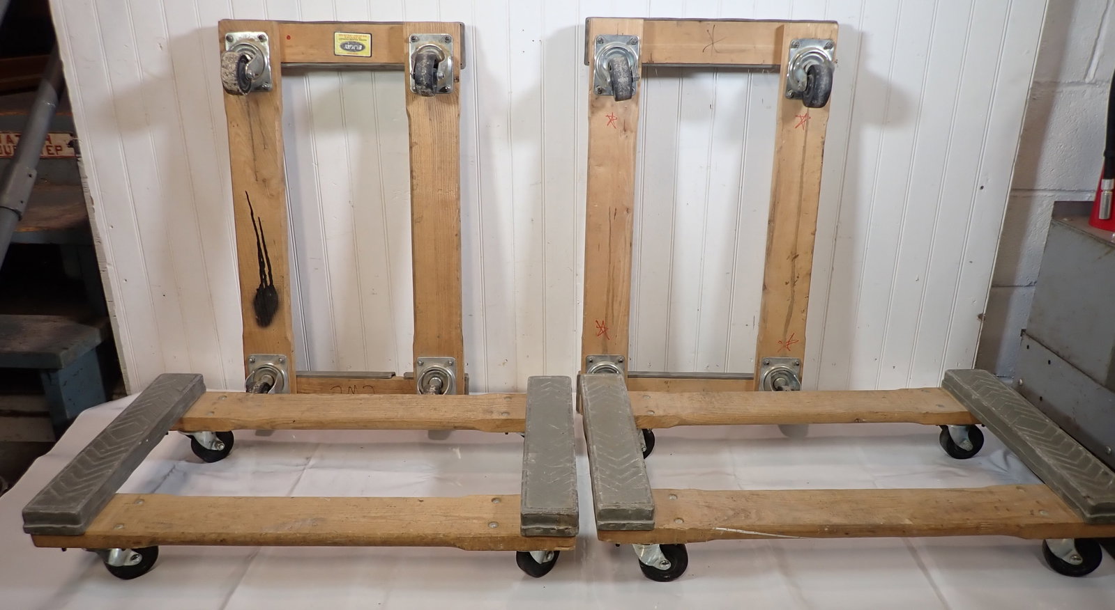 4 Furniture Dollies: Apprx 18 1/2" x 30" x 6 1/4" tall. No in house shipping !
