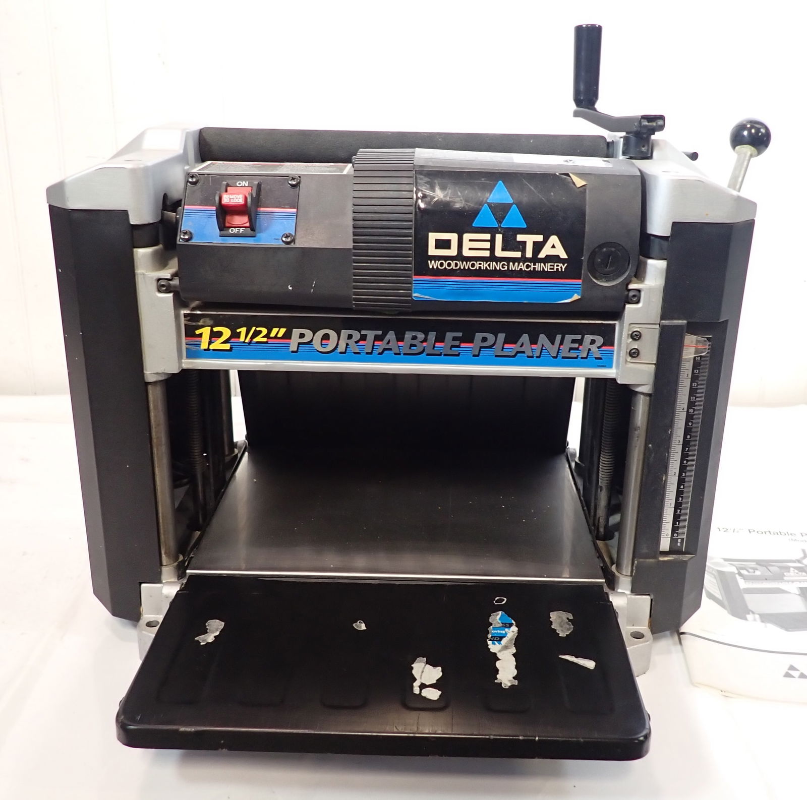 Delta 22-560 12 1/2" Power Planer (1 of 6)