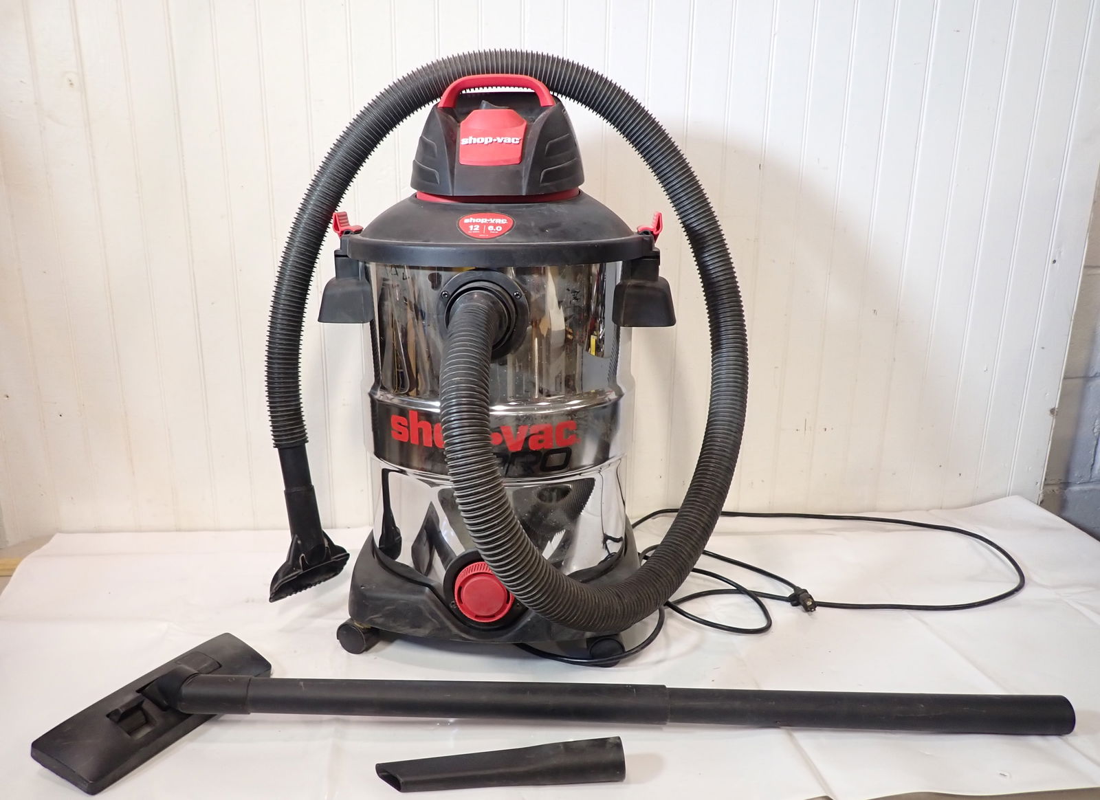 12 Gallon Shop Vac Pro (1 of 2)