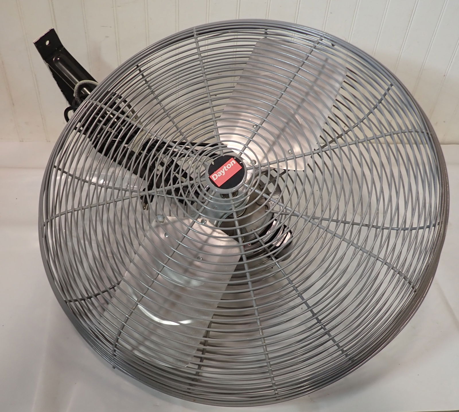 Dayton Industrial Duty 24" Ceiling Mount Fan (1 of 3)