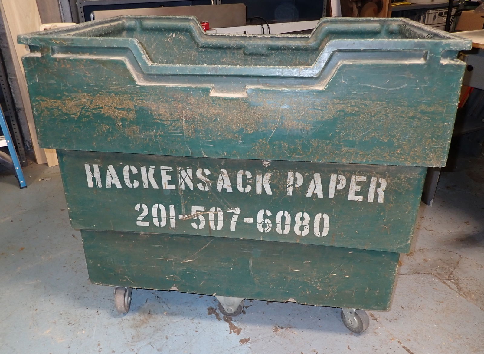 Rolling Cart: Approx 28" x 44" x 38" tall. No in house shipping !