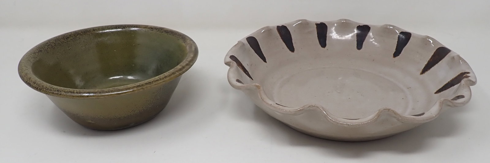 Jugtown Ware Pie Plate & Bowl (1 of 4)