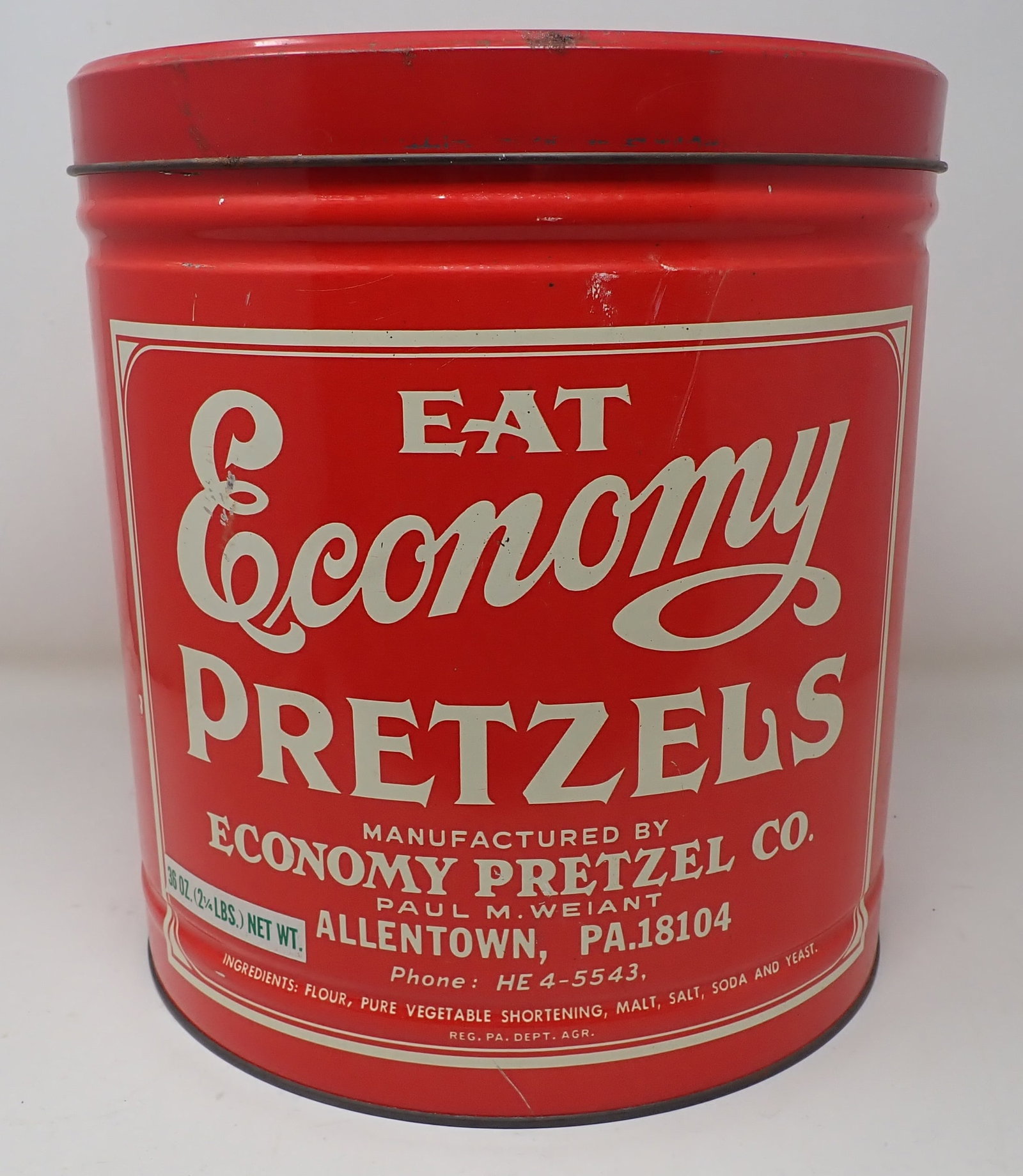 Economy Pretzel Tin (1 of 3)