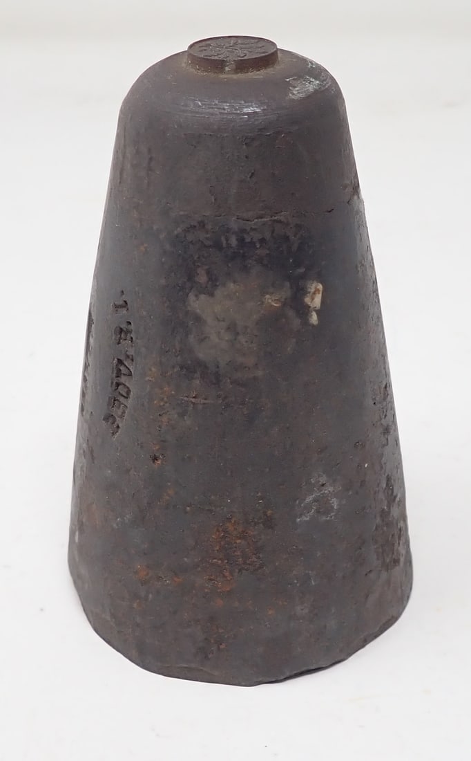 Cast Iron Leaf Seal: Overall Measurements are approx 2 3/4" in diameter and 4 1/4" tall. Actual seal is apprx 1/2"