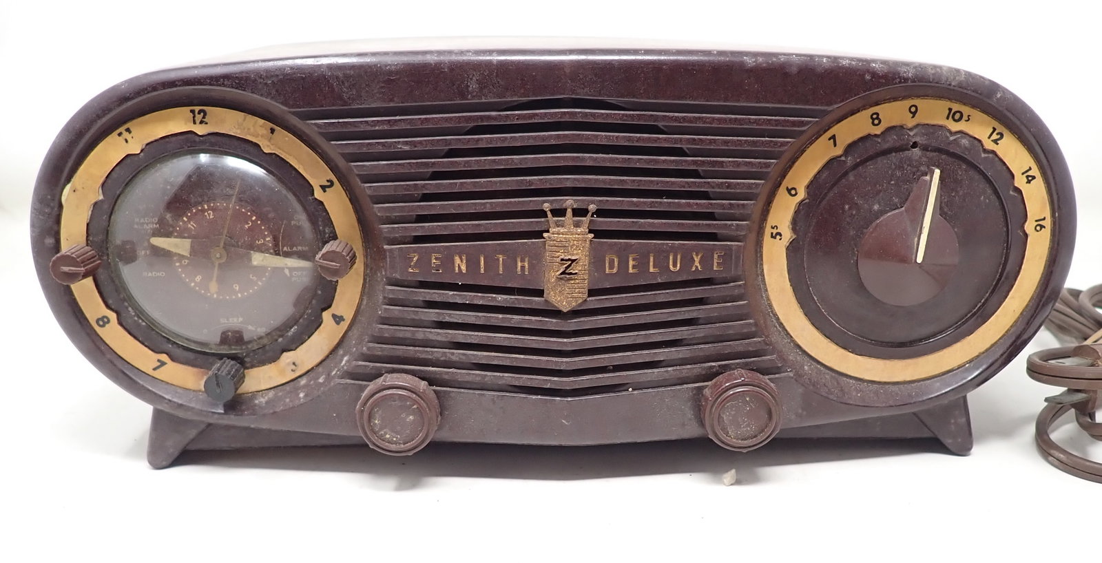 Zenith Deluxe Clock Radio (1 of 5)