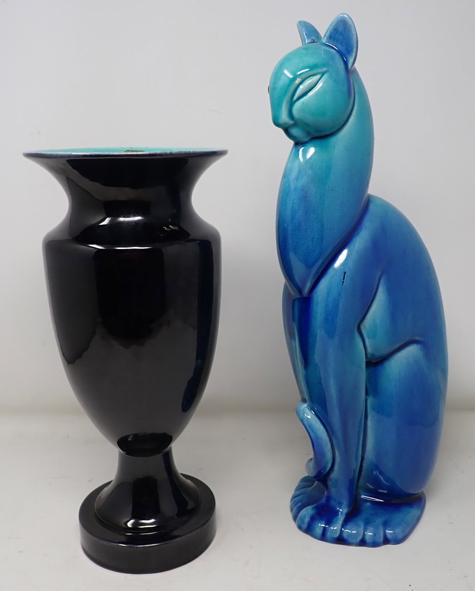 Royal Haeger Cat & Vase: Cat is approx 15 1/2" tall