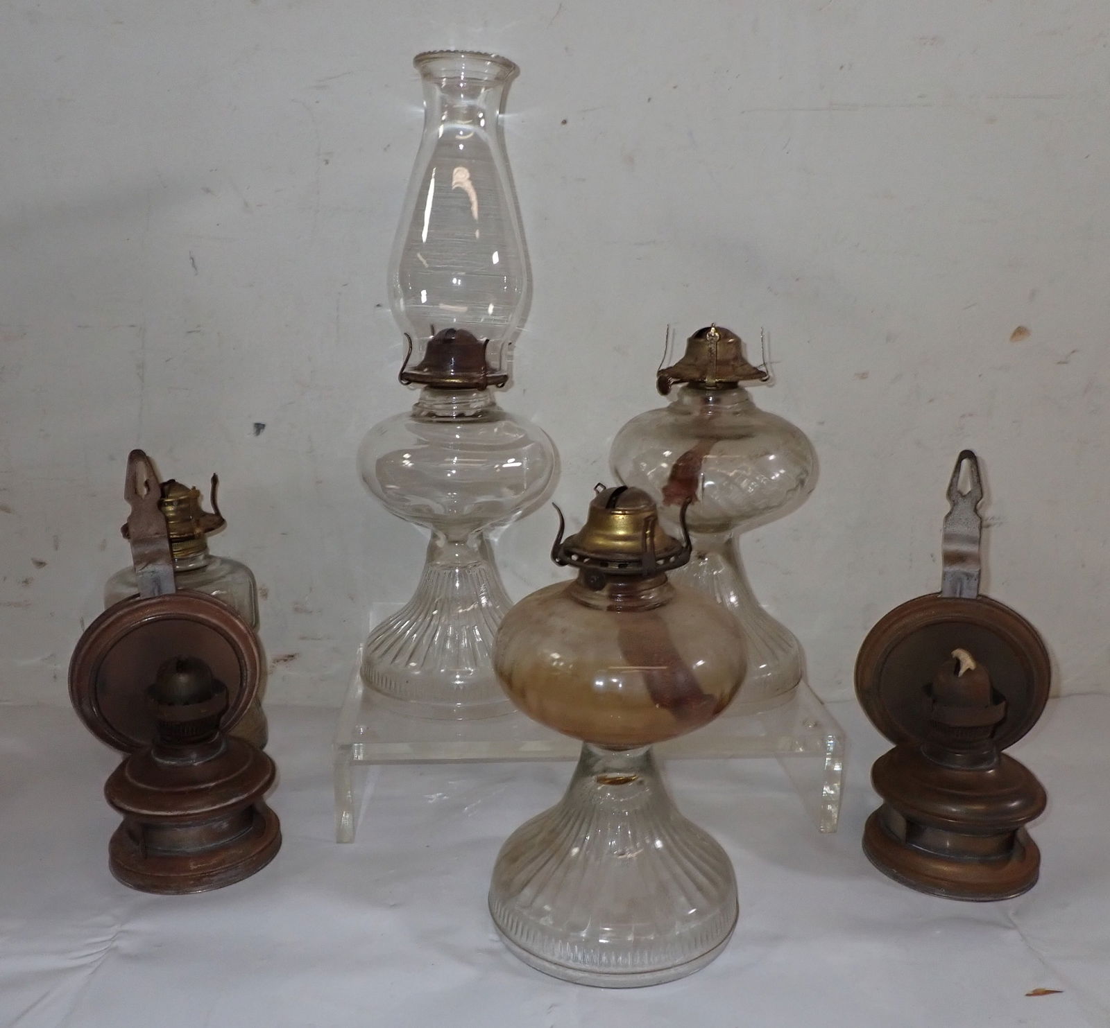 Oil Lamps: No in house shipping !