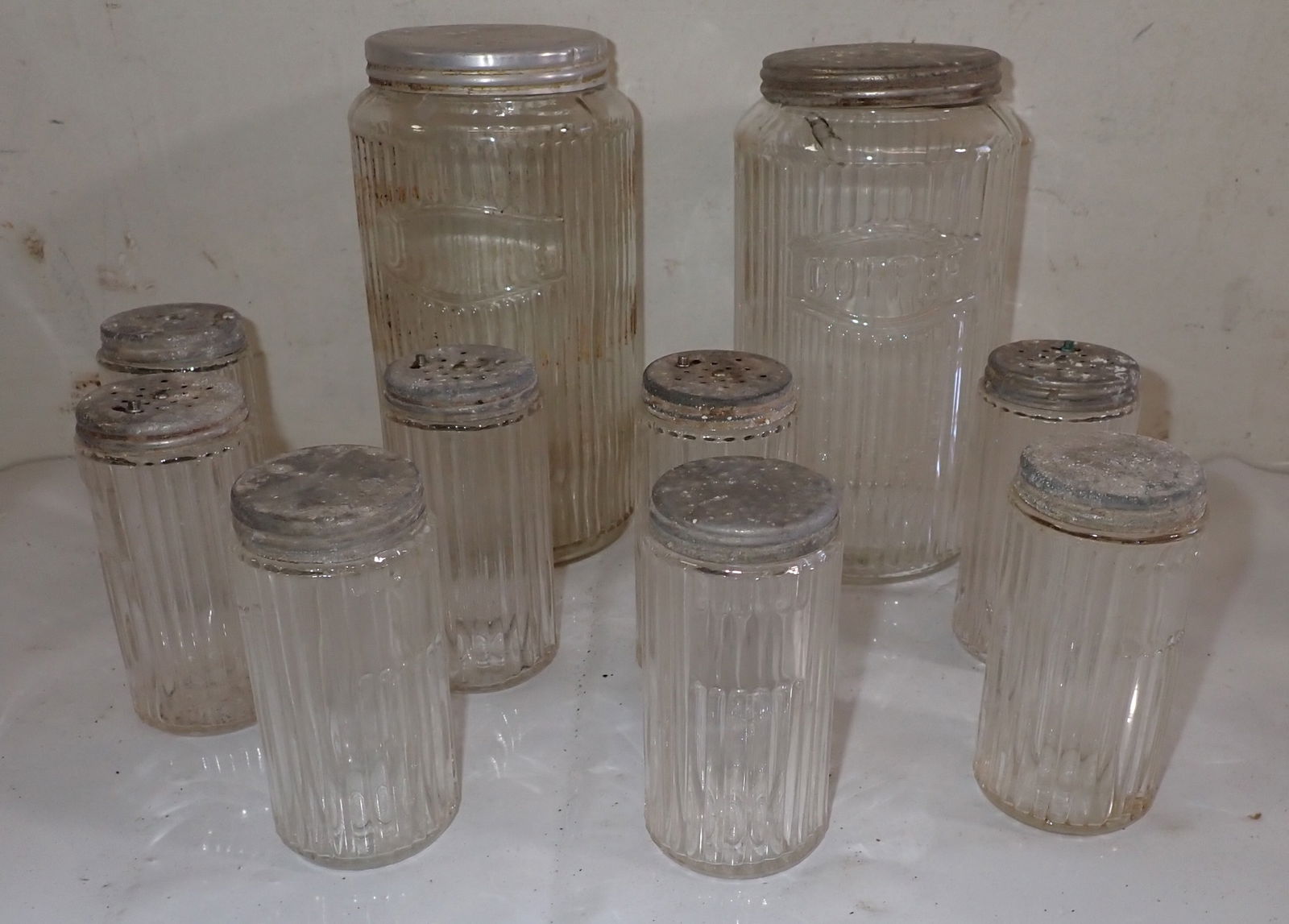 Shakers & Canisters (1 of 3)