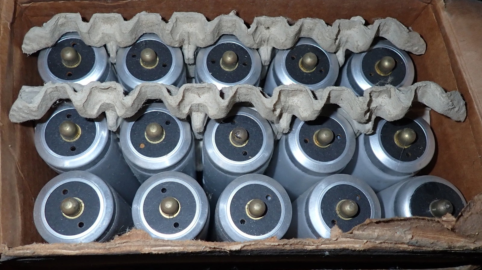 Philips Fluorescent Lightbulbs: Apprx 94" long
