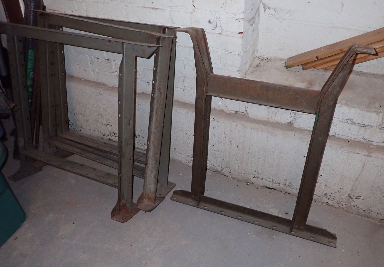 4 Industrial Table Legs (1 of 2)