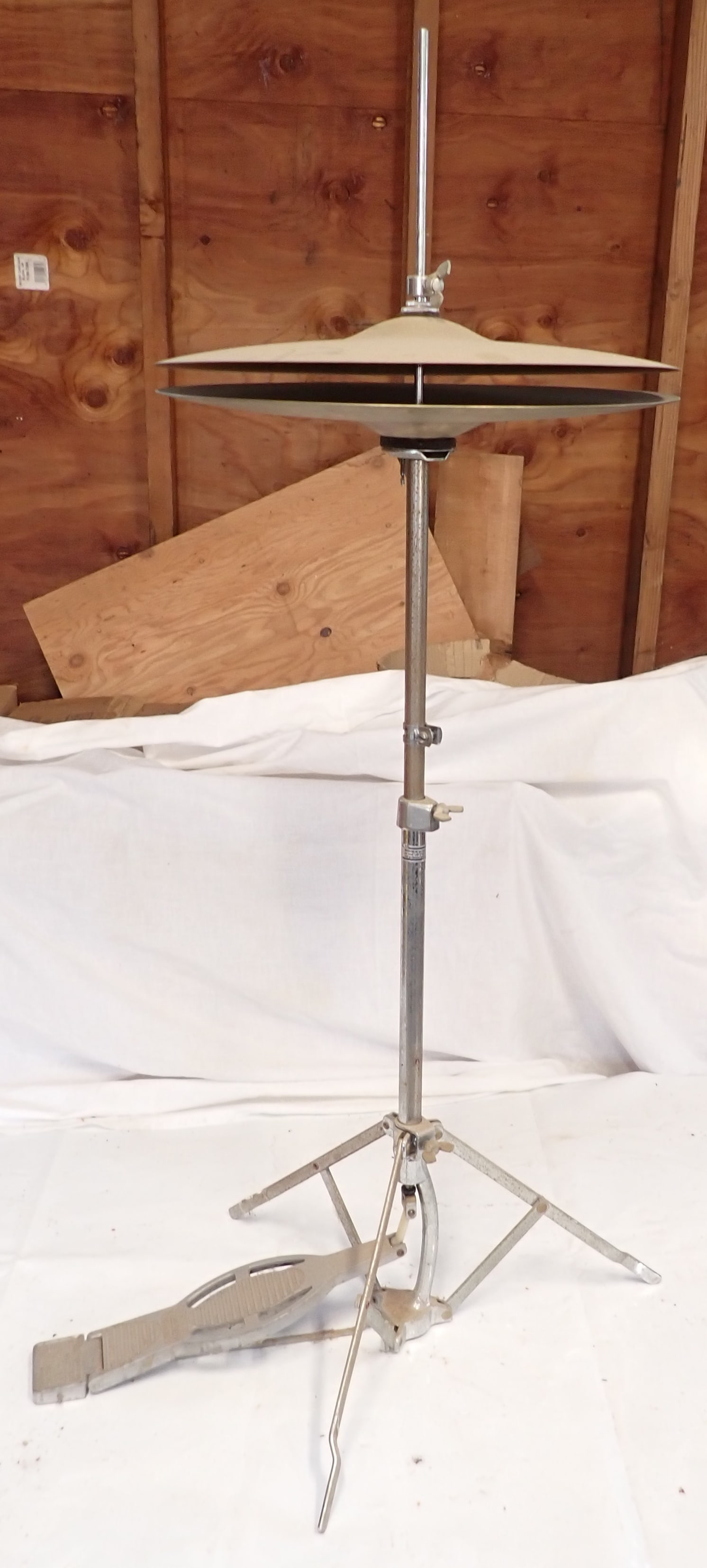 Avedis Zildjian Turkish Drum Cymbols: Approx 14" in diameter