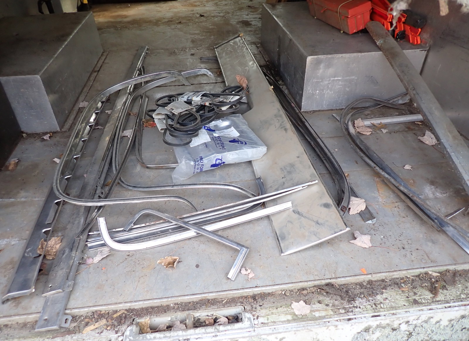 Chrome Car Trim & Belts: No in house shipping !