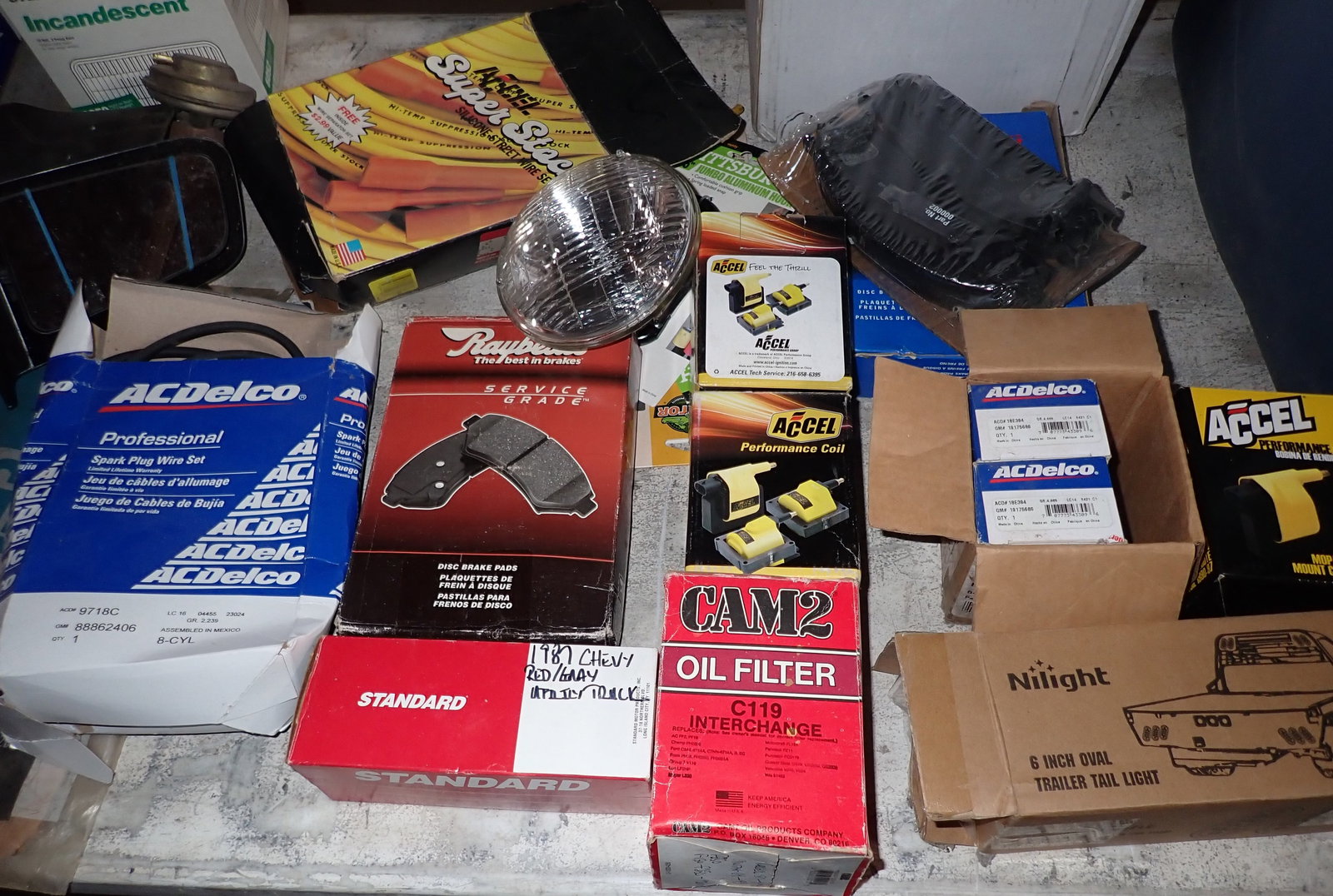 Table Contents of Car Parts (1 of 9)