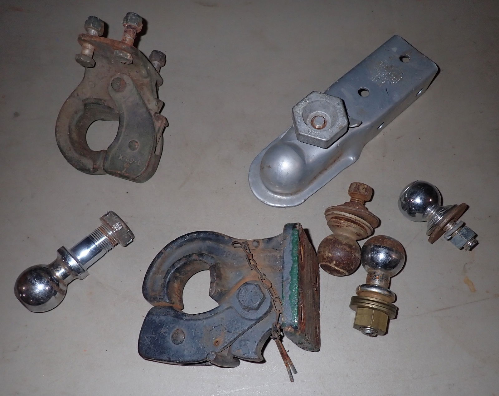 Pintle Hitches Trailer Hitch & Balls (1 of 1)