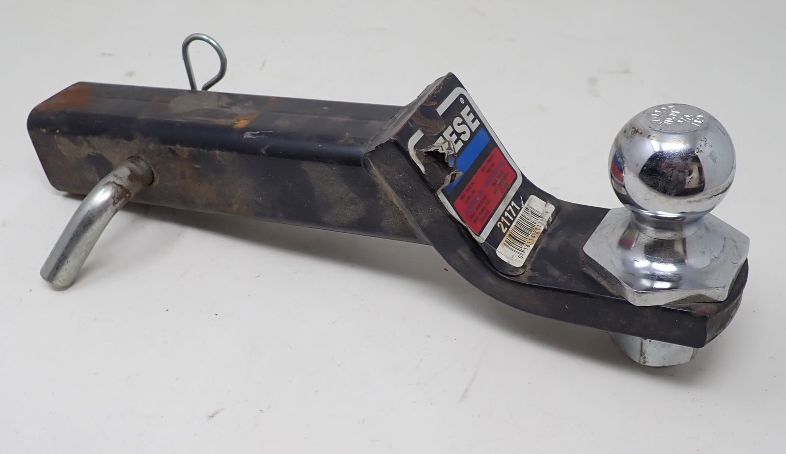 Reese Truck Hitch with 1 7/8" Ball (1 of 1)