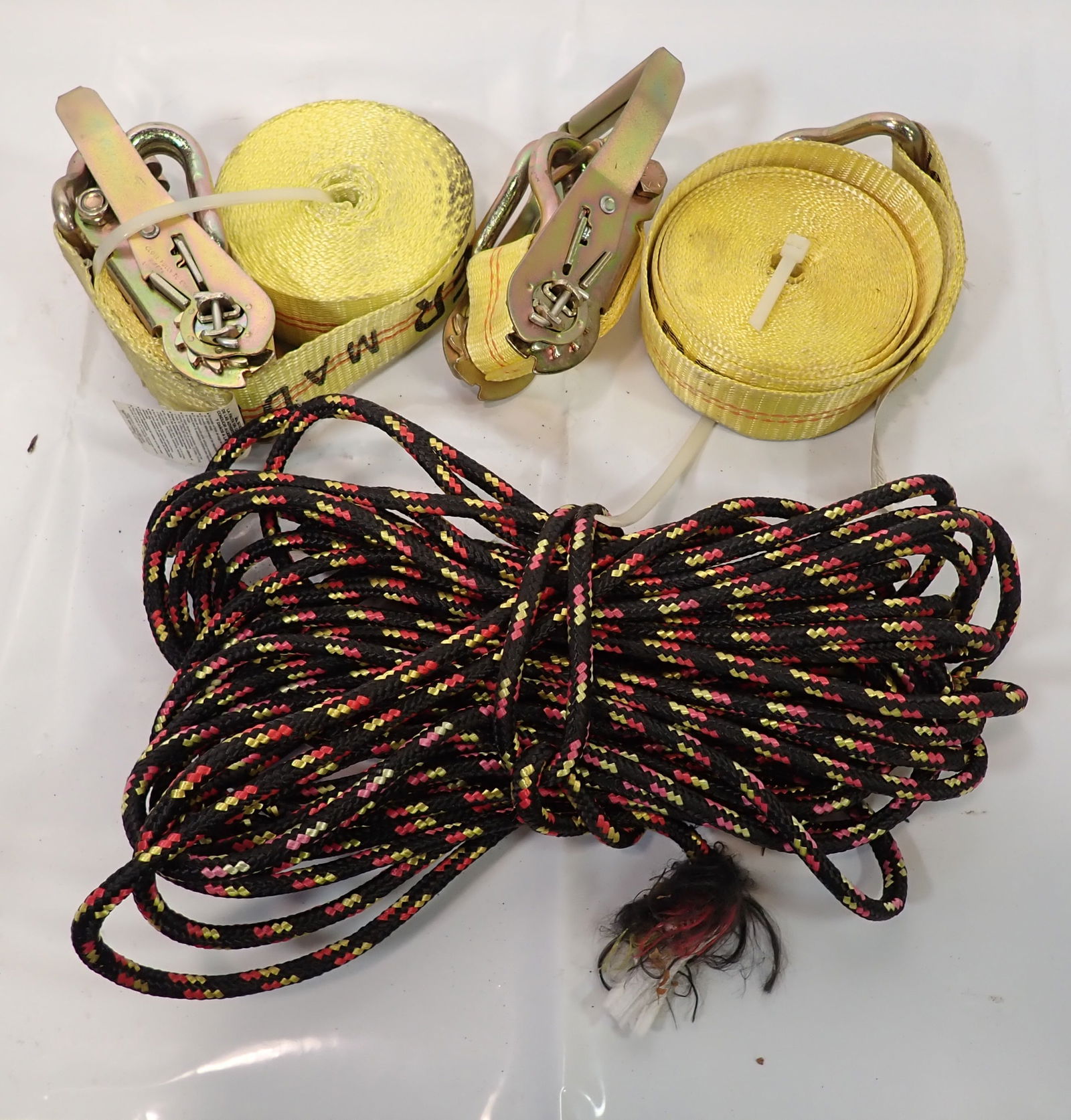2 Rachet Straps & 3/8" Rope (1 of 1)