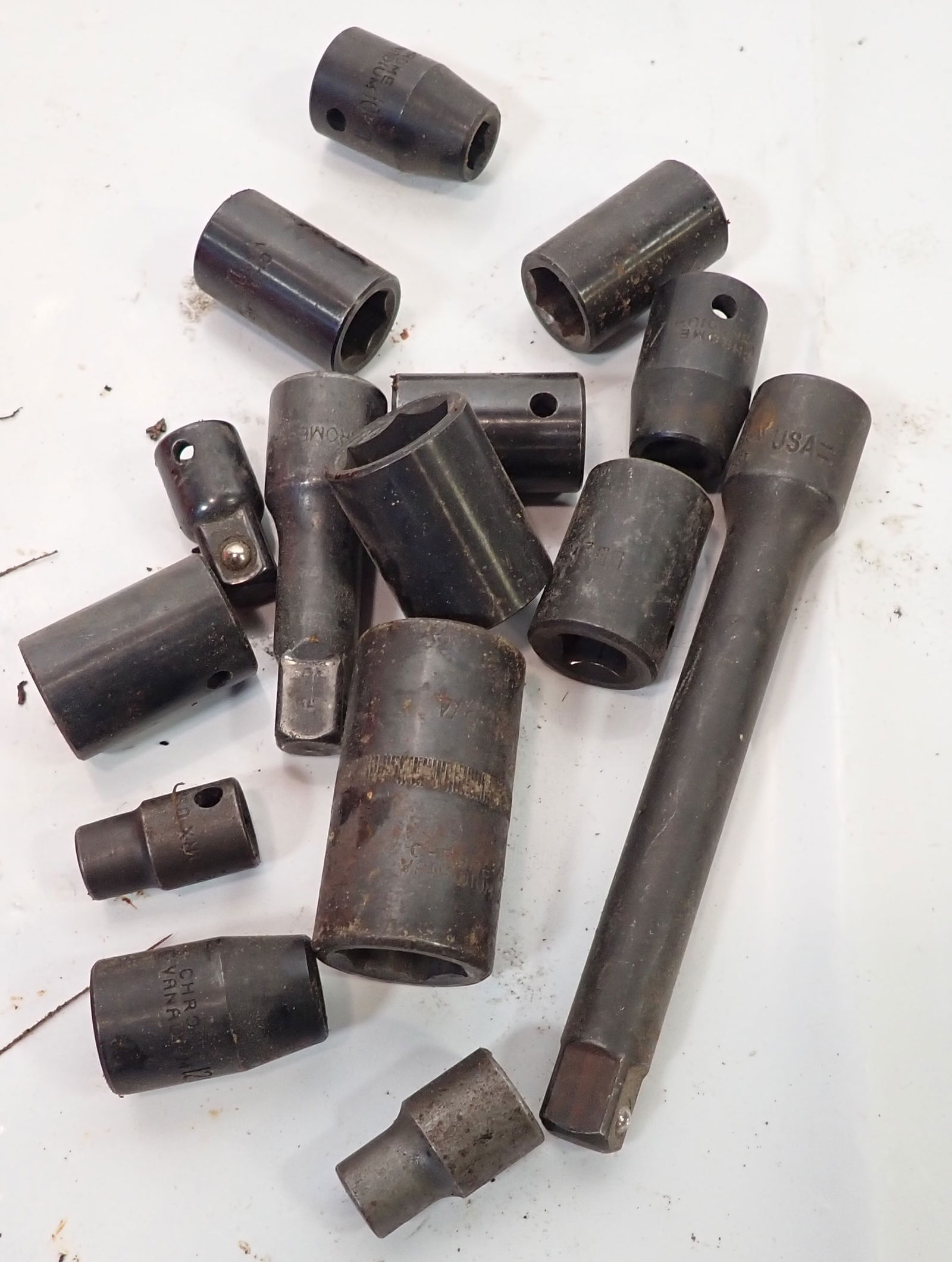 1/2" Drive Impact Sockets & Extension (1 of 1)