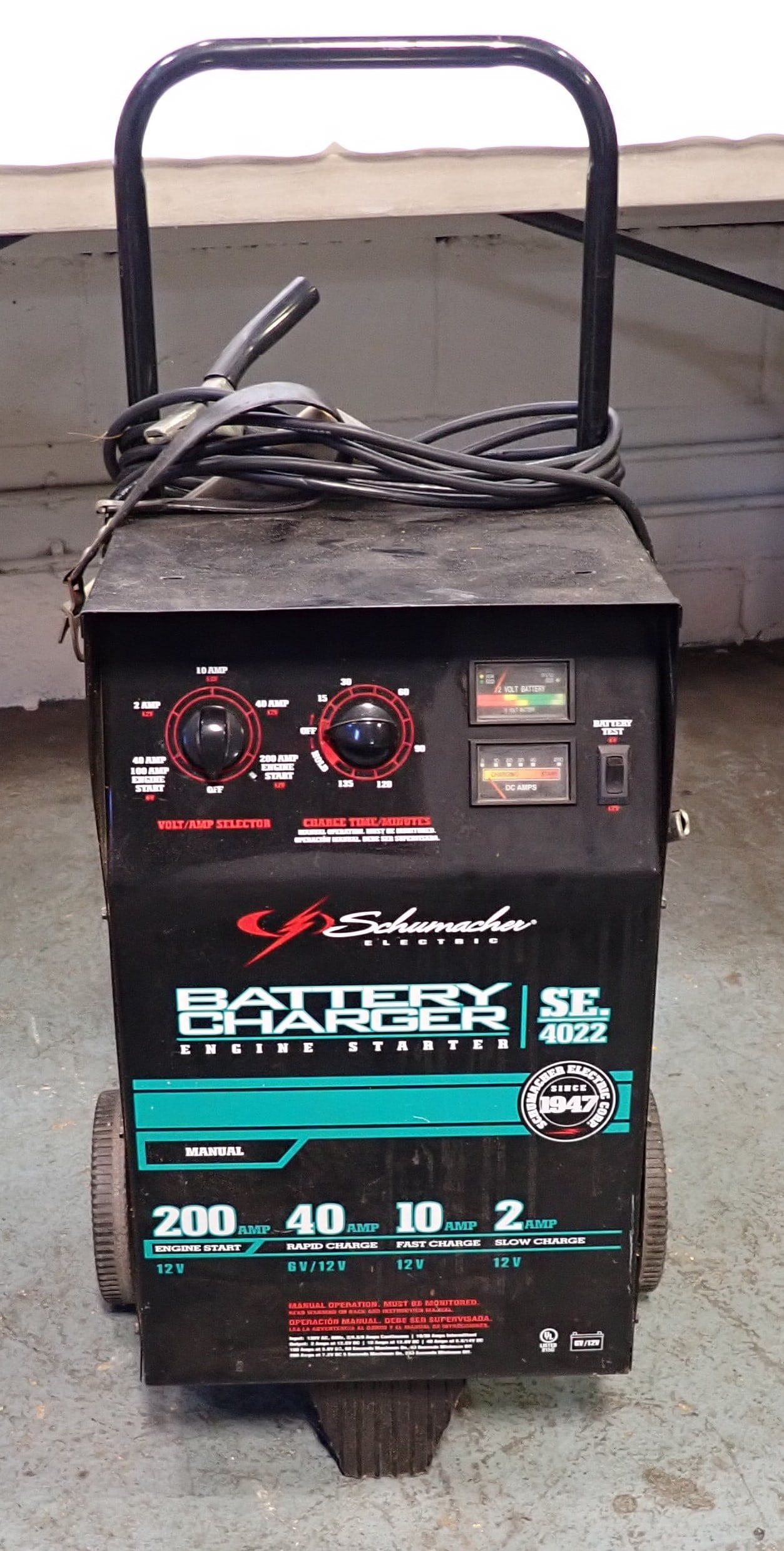 Schumacher SE4022 Battery Charger (1 of 2)