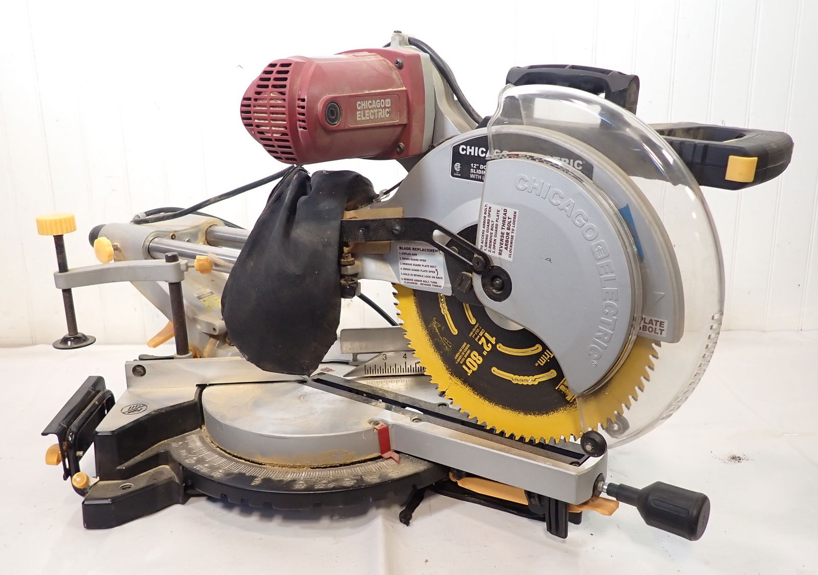 Chicago Electric Double Bevel Compund Miter Saw w/ Laser (1 of 2)
