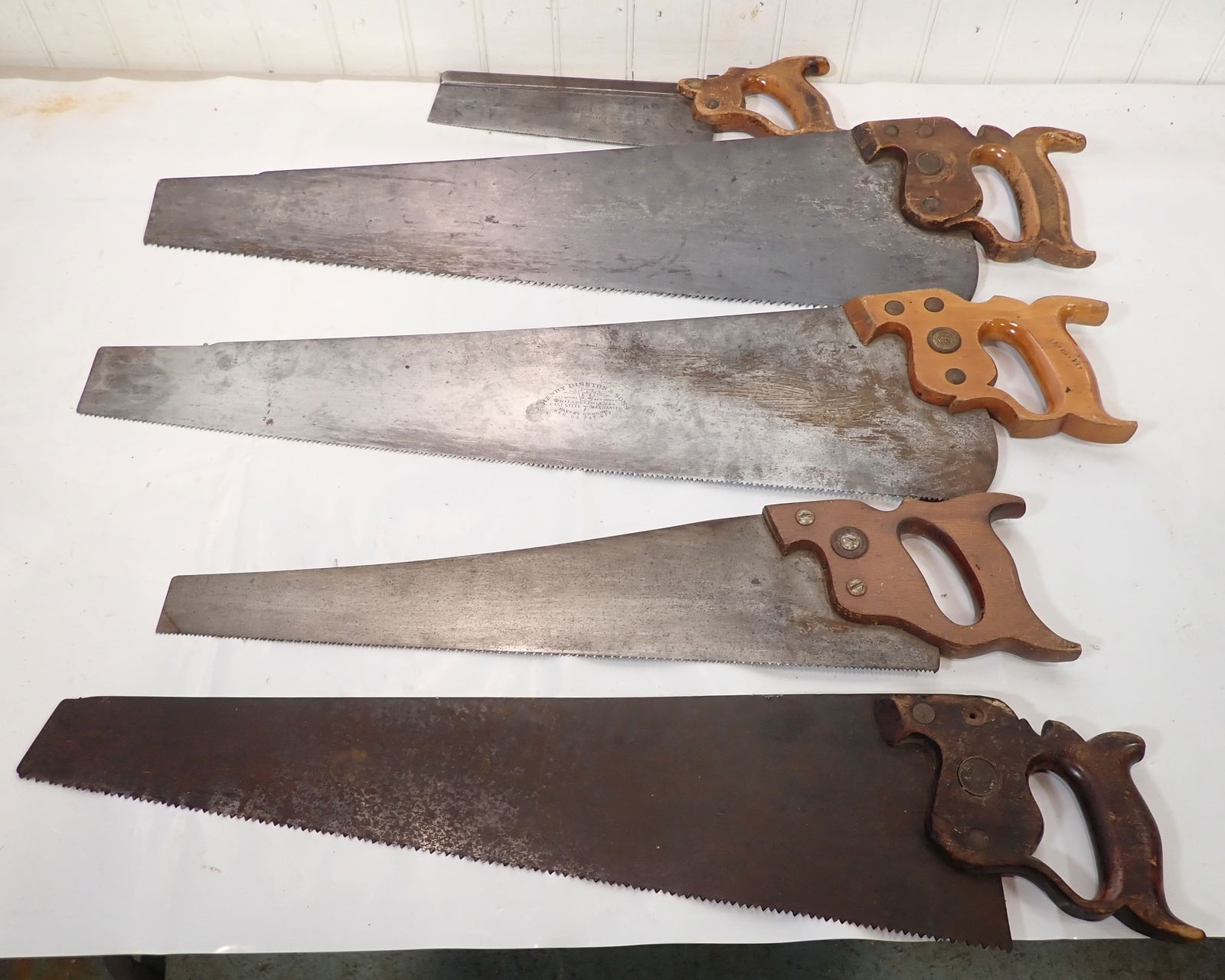 Carpenter Saws (1 of 3)