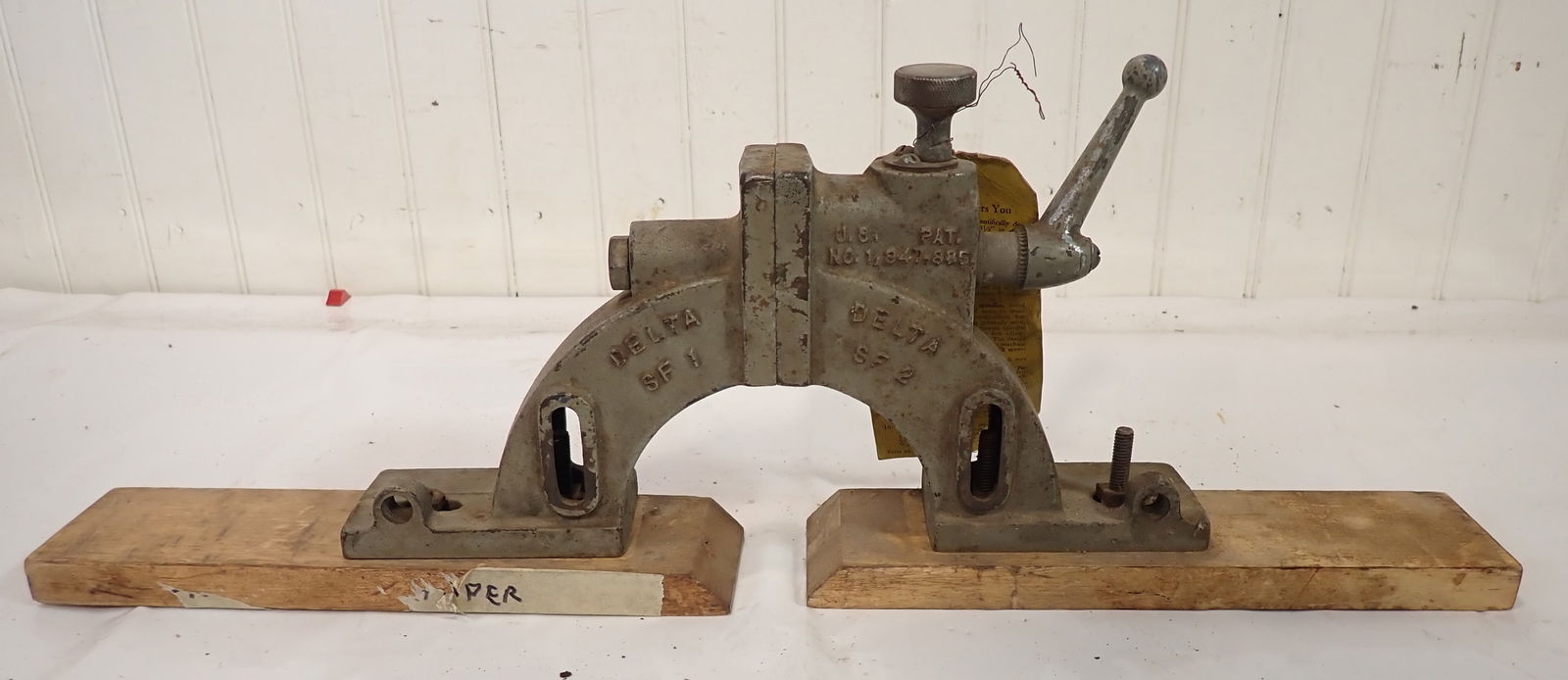 Delta 1180 Drill Press Shaper (1 of 2)