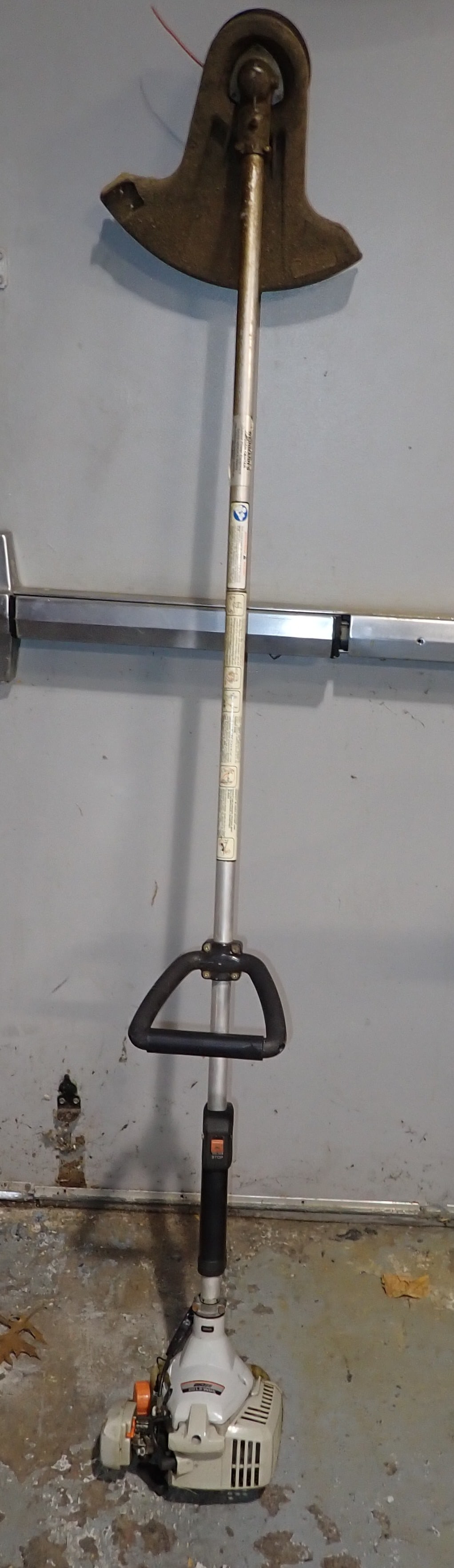 Echo SRM-2100 String Trimmer (1 of 3)