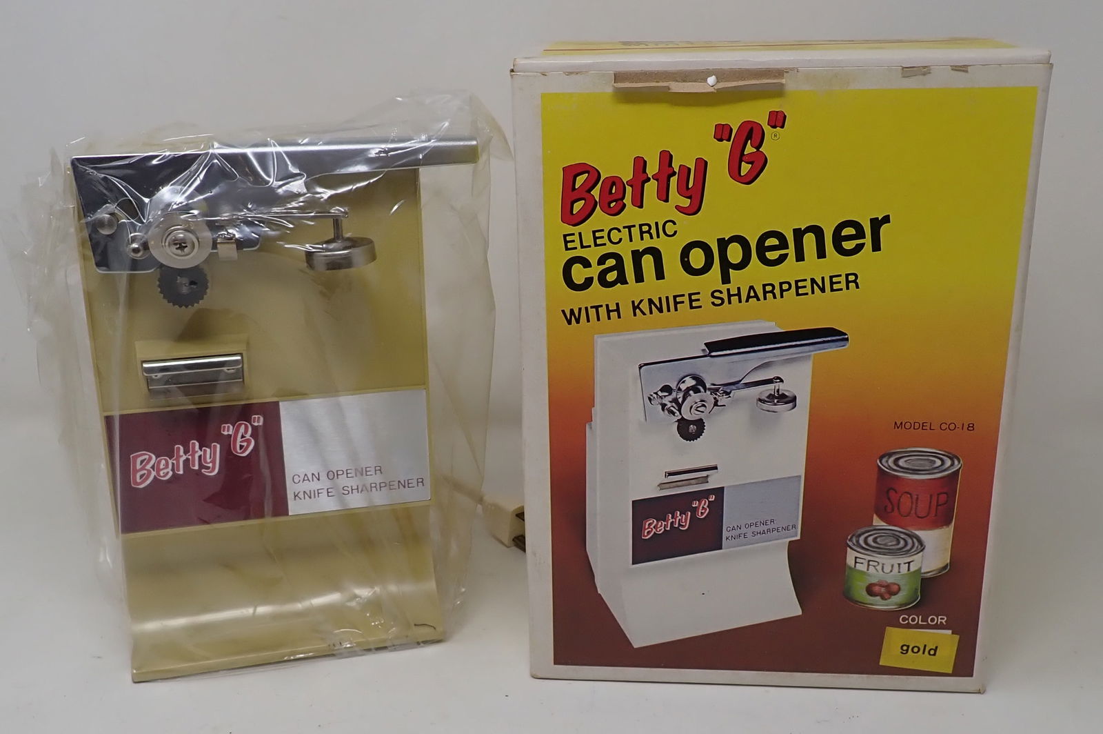 Betty G Electric Can Opener w/ Knife Sharpener (1 of 2)
