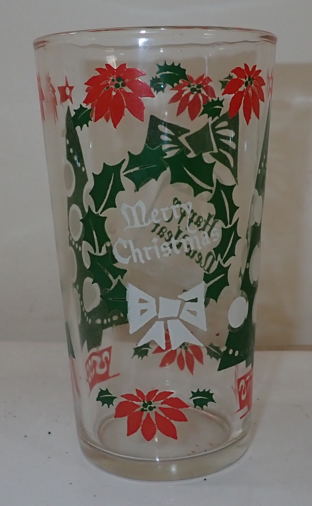 15 Christmas New Year Drinking Glasses: No in house shipping !