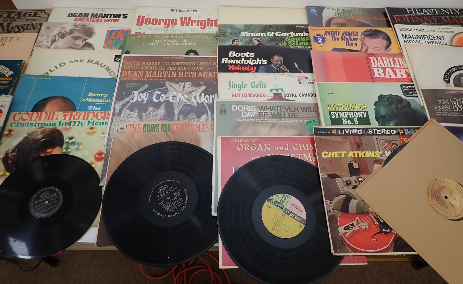 Records incl Simon & Garfunkel: We do not guarantee correct record is in correct sleeve. Sold as pictured