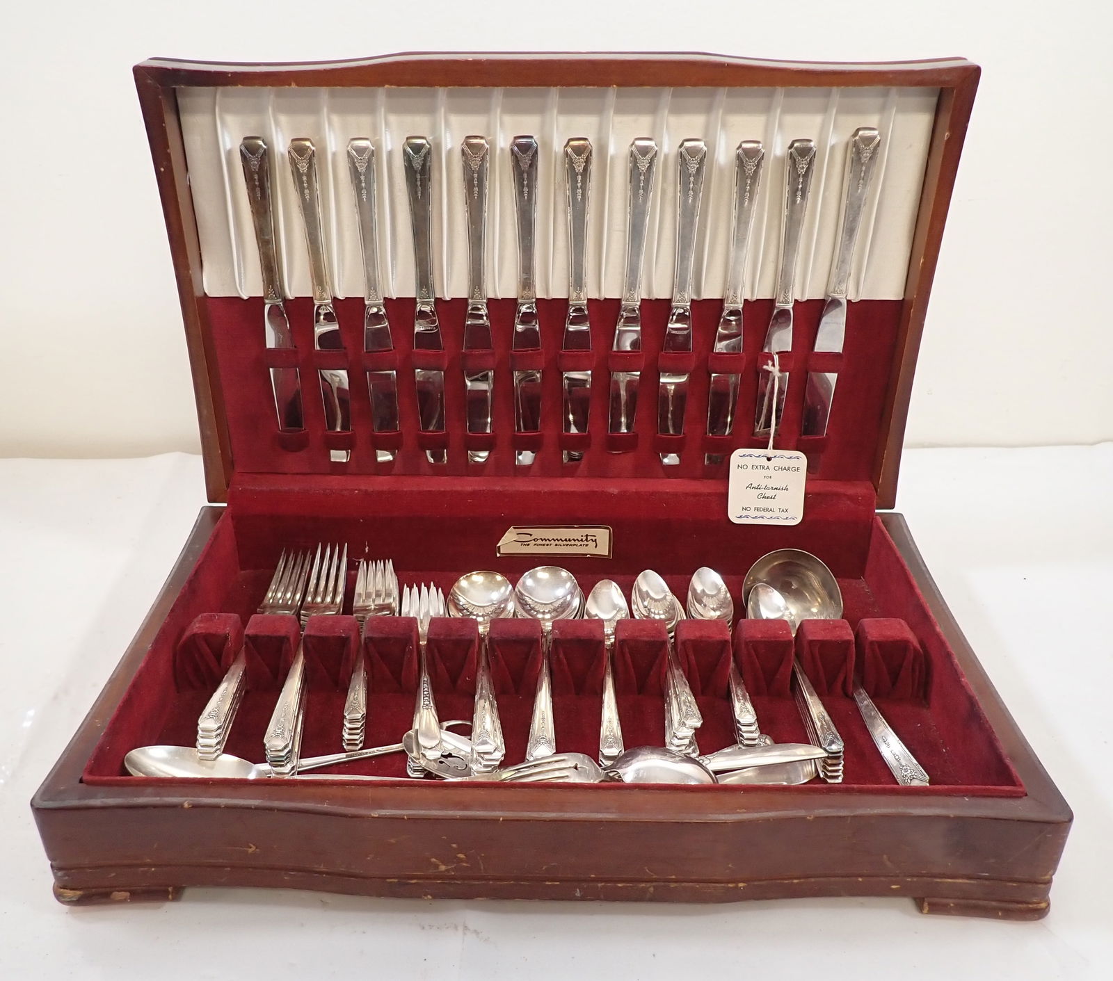 Community Silverplate Flatware (1 of 3)