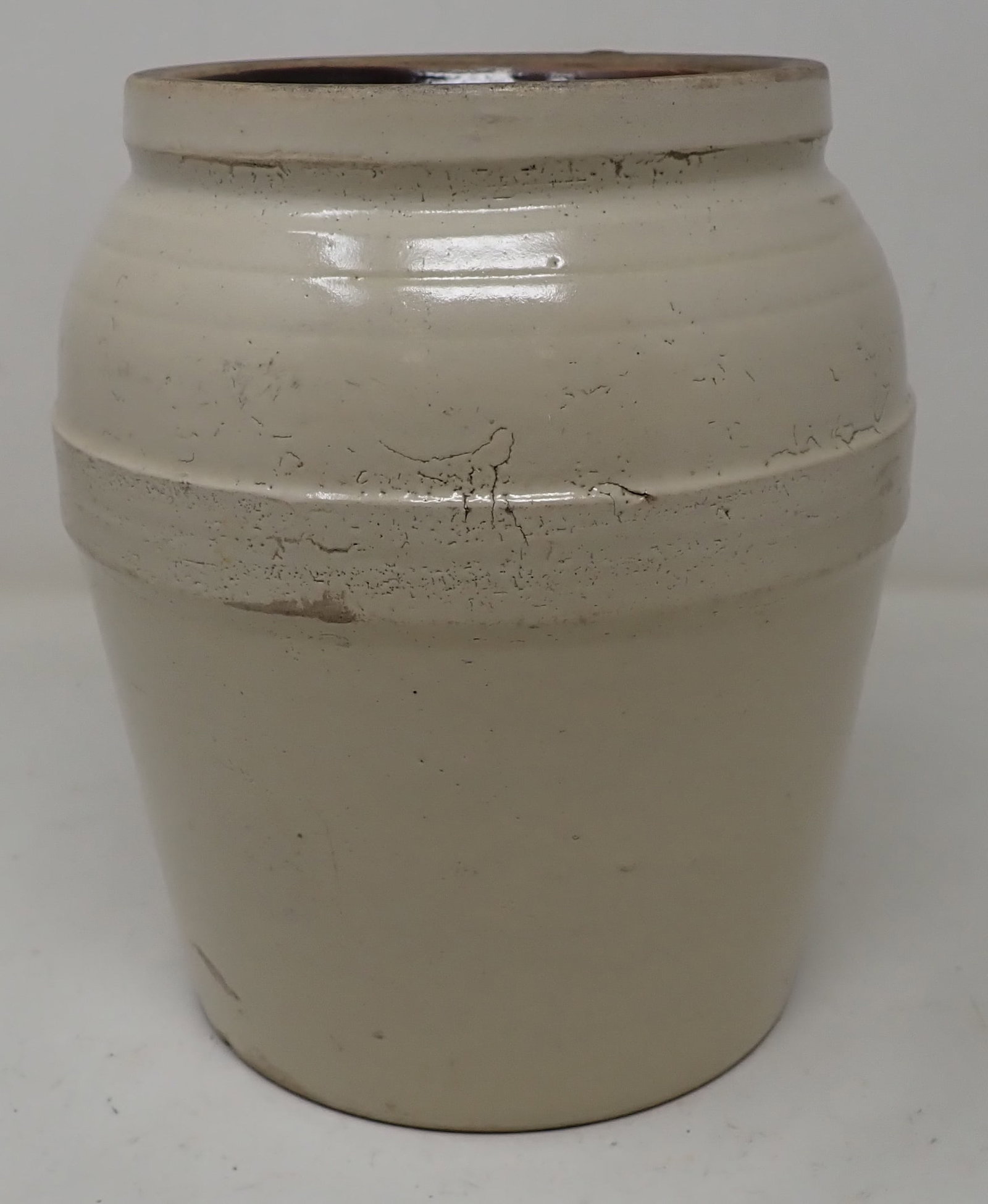 Stoneware Crock: Approx 7" in diameter and 8 1/2" tall