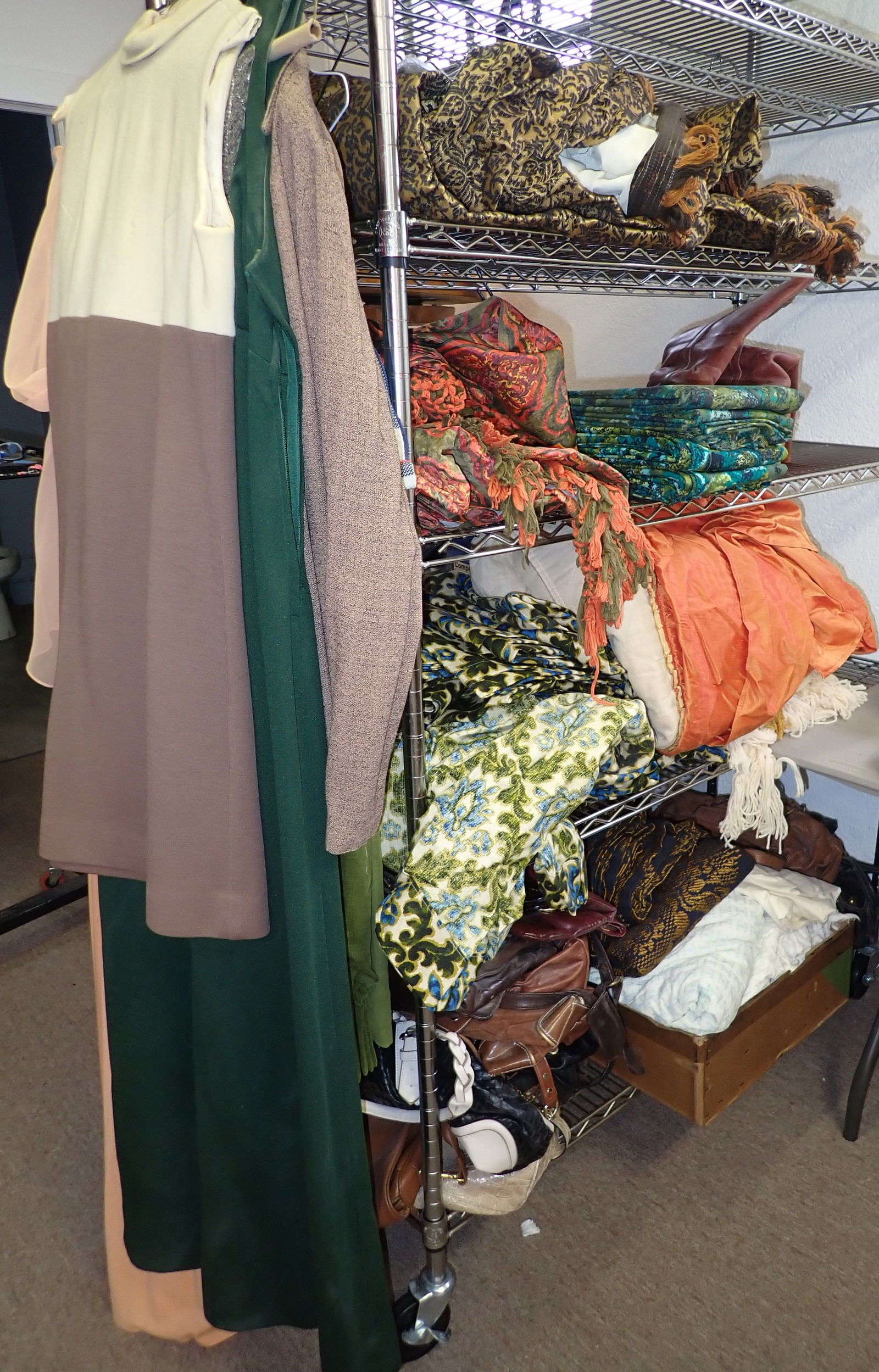 Vintage Clothing Purses Curtains & Misc (1 of 11)