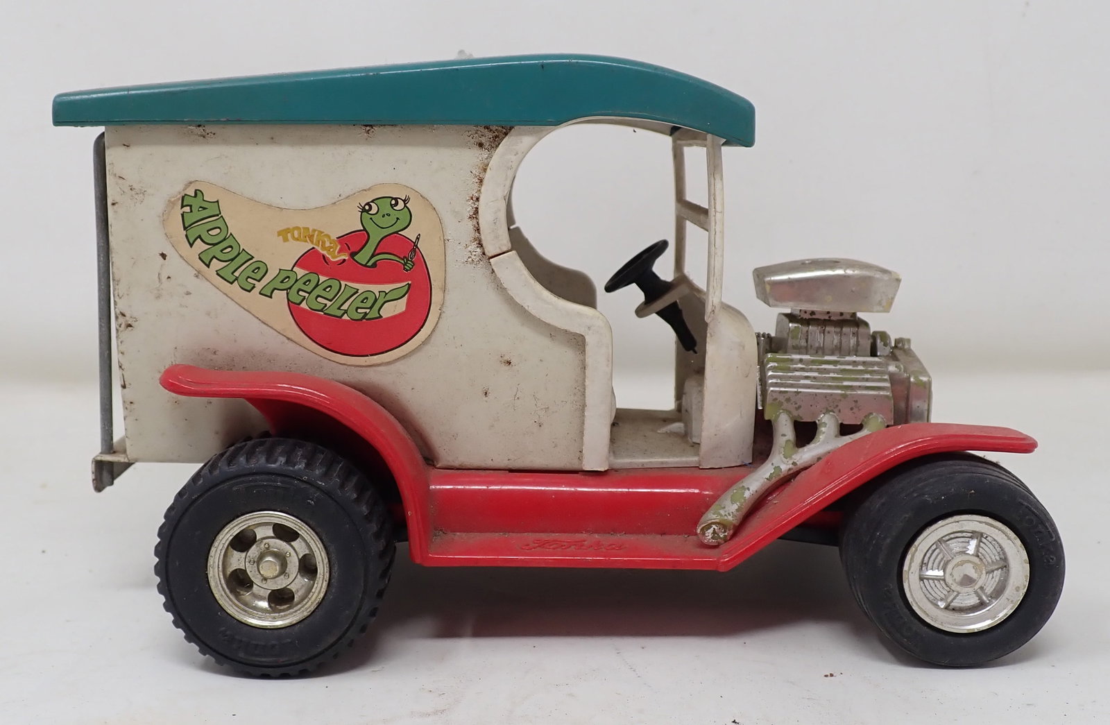 Tonka Apple Peeler Truck: Approx 7" long
