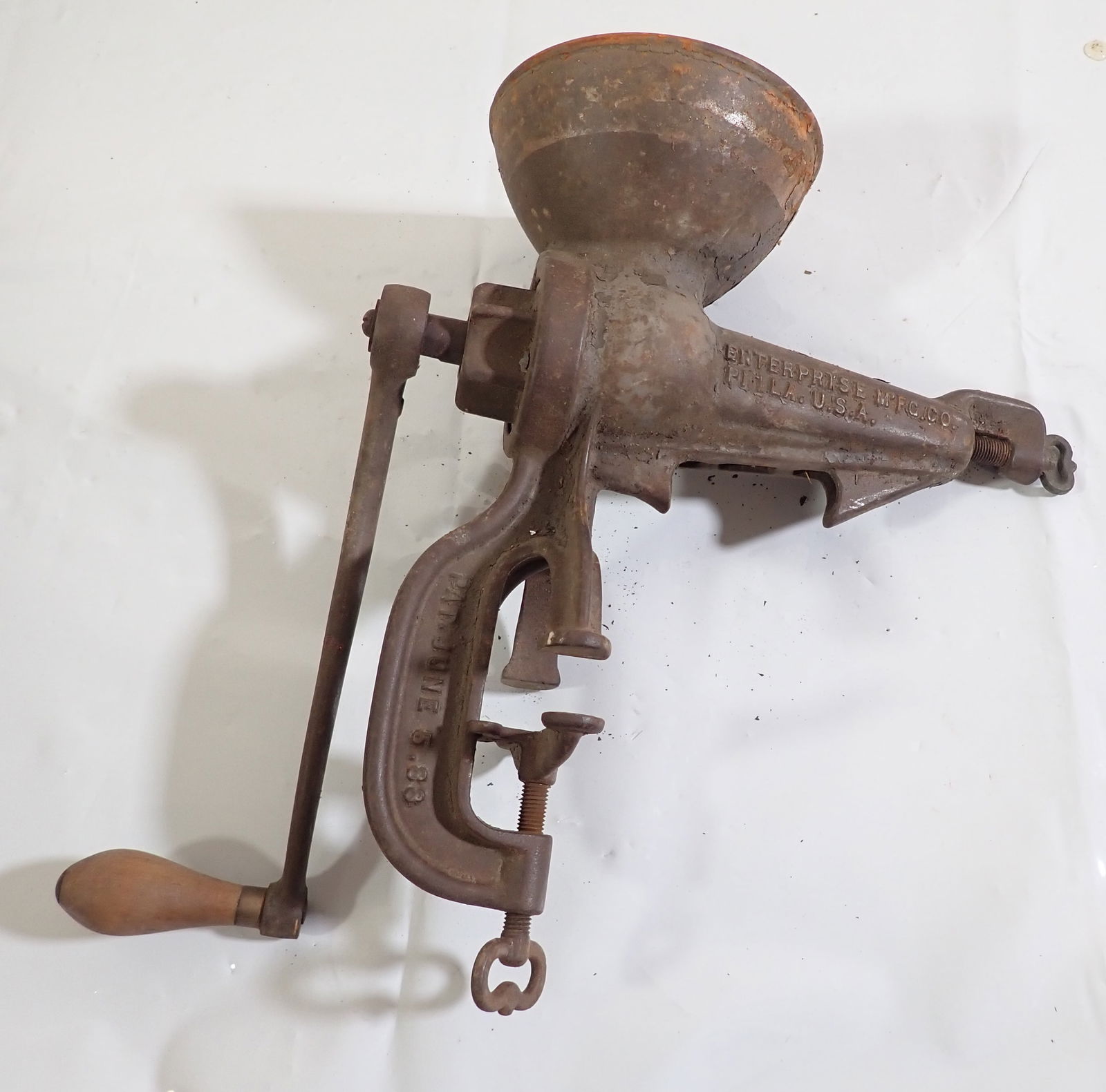 1883 Enterprise No. 34 Grinder (1 of 3)