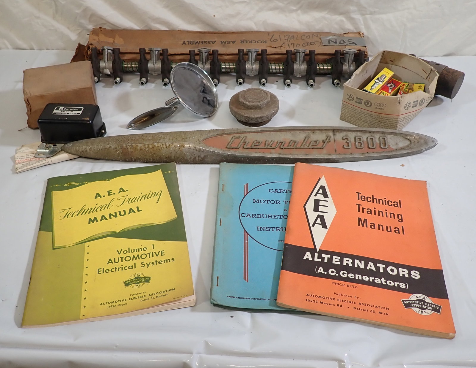 1961 Falcon Rocker Arm Misc Car Truck Parts & Manuals: NO in house shipping