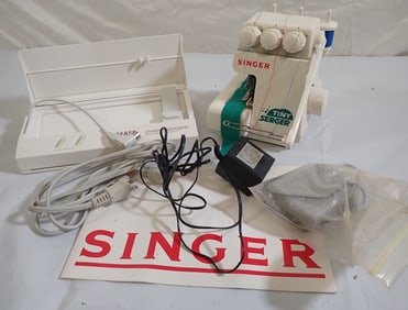 Singer Tiny Serger Overedging Sewing Machine