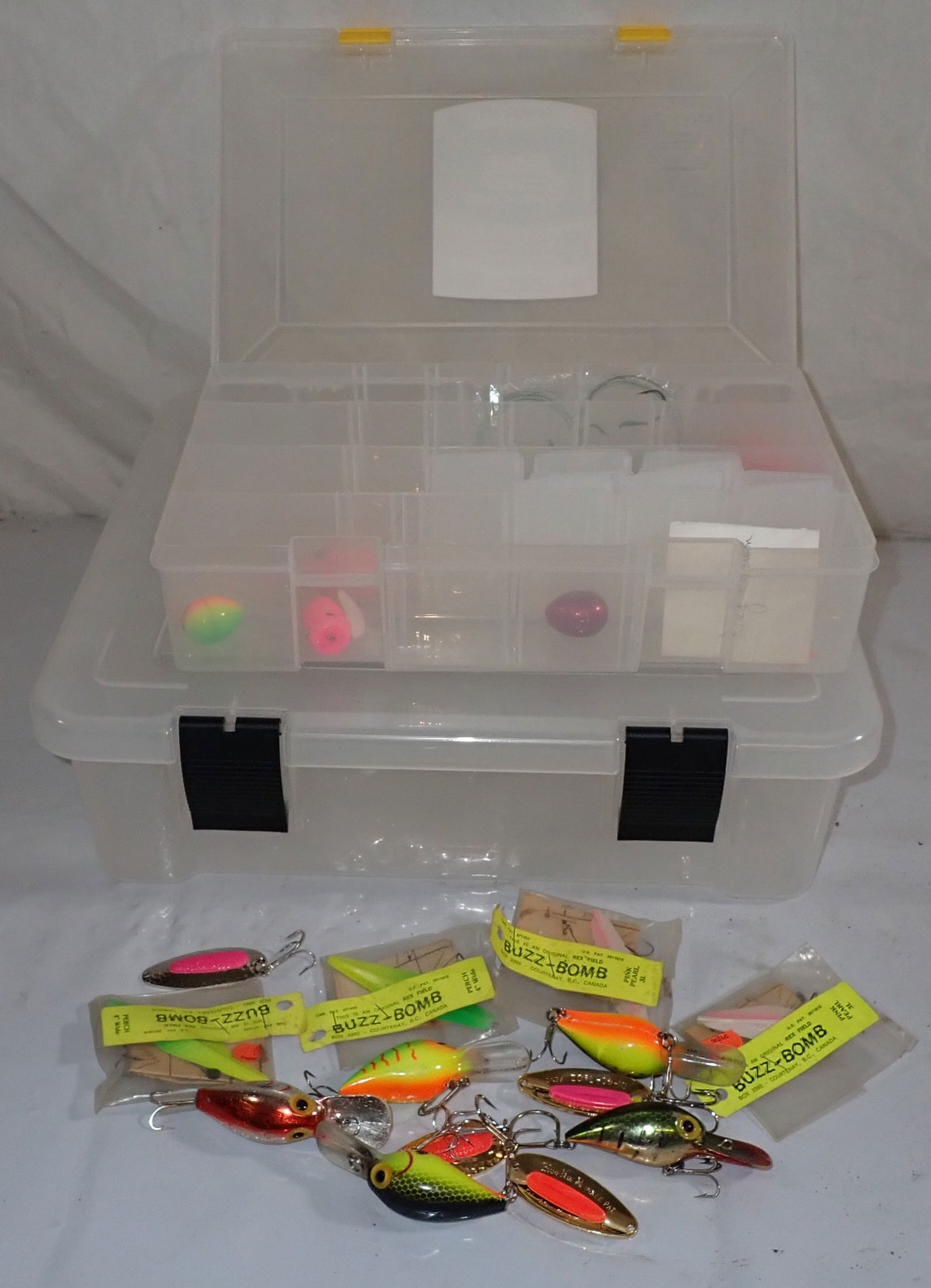 Tackle Boxes & Lures (1 of 4)