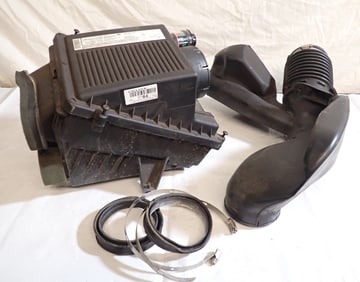 2006 GM Air Intake