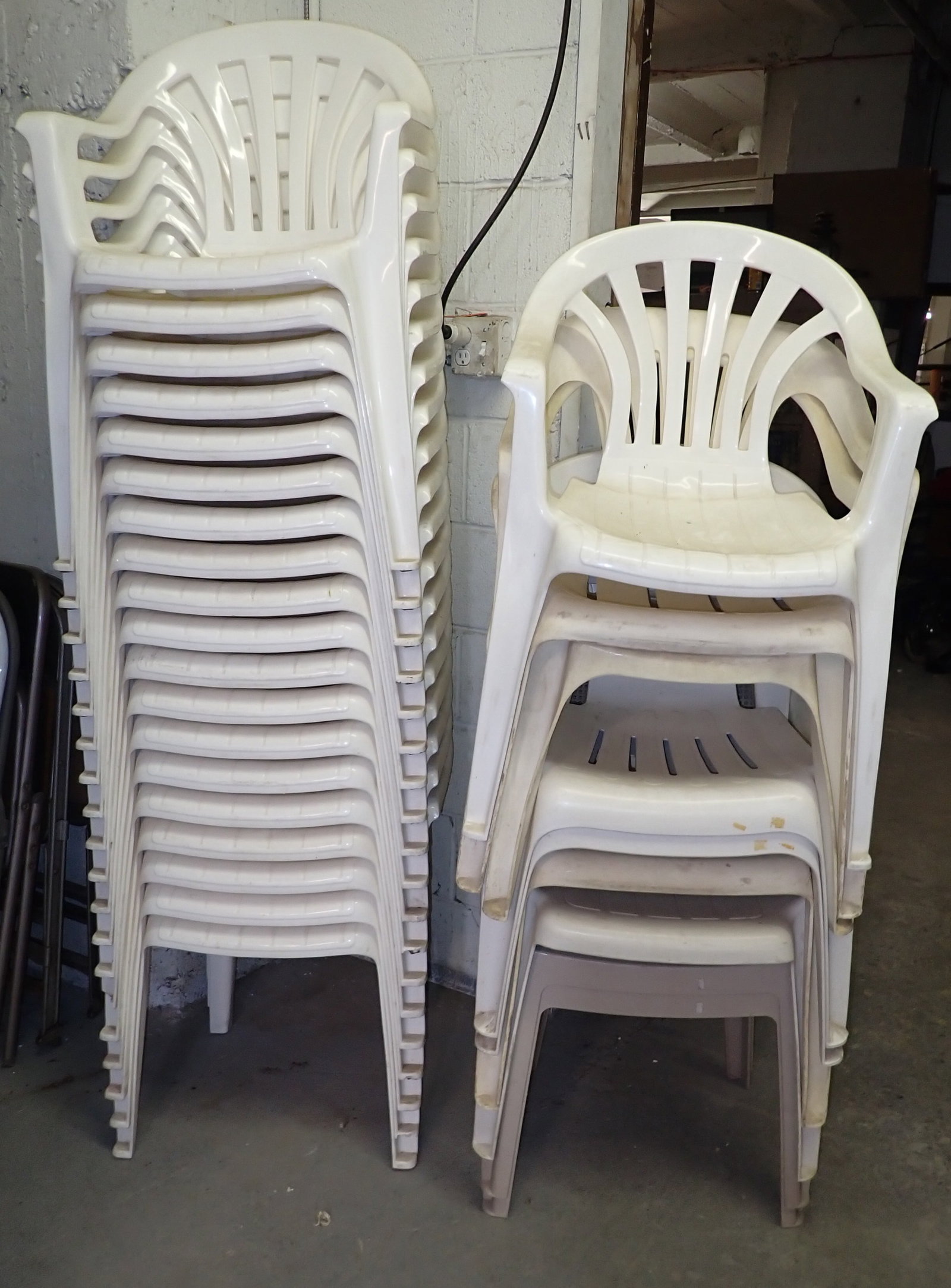 28 Plastic Chairs: Must take all . NO in house shipping