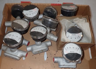 NOS Bailey Output Gauges